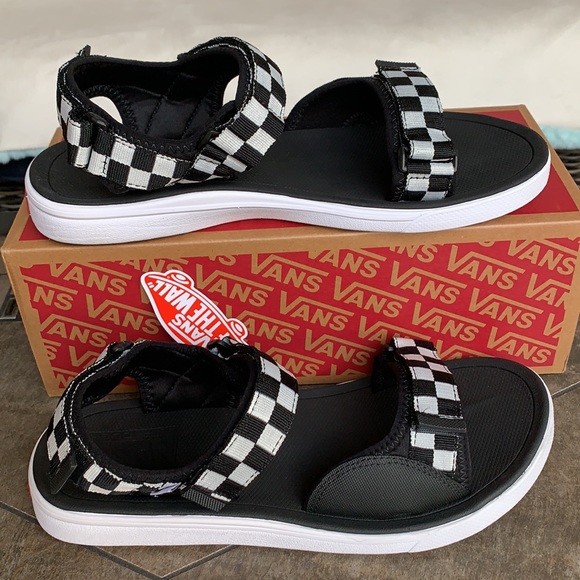 vans checkerboard tri lock
